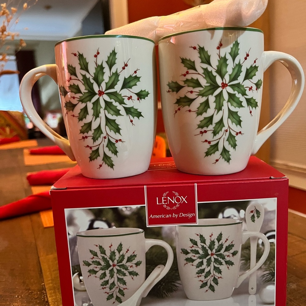 Lenox Holly Berry Mugs - Green and White